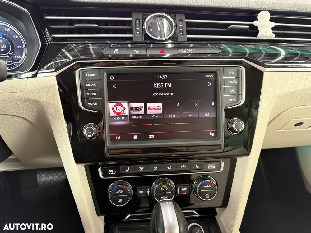 Volkswagen Passat 1.4 TSI ACT DSG Comfortline - 36