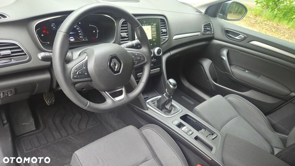 Renault Megane - 8