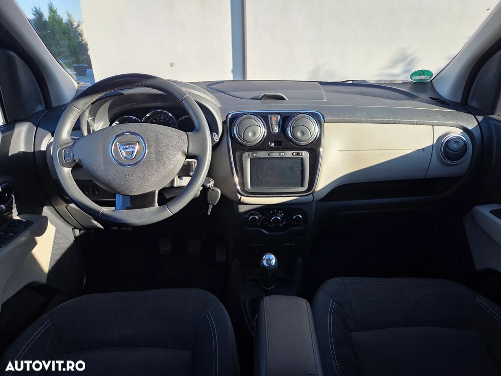 Dacia Lodgy TCe 100 GPF (7-Sitzer) Comfort - 7