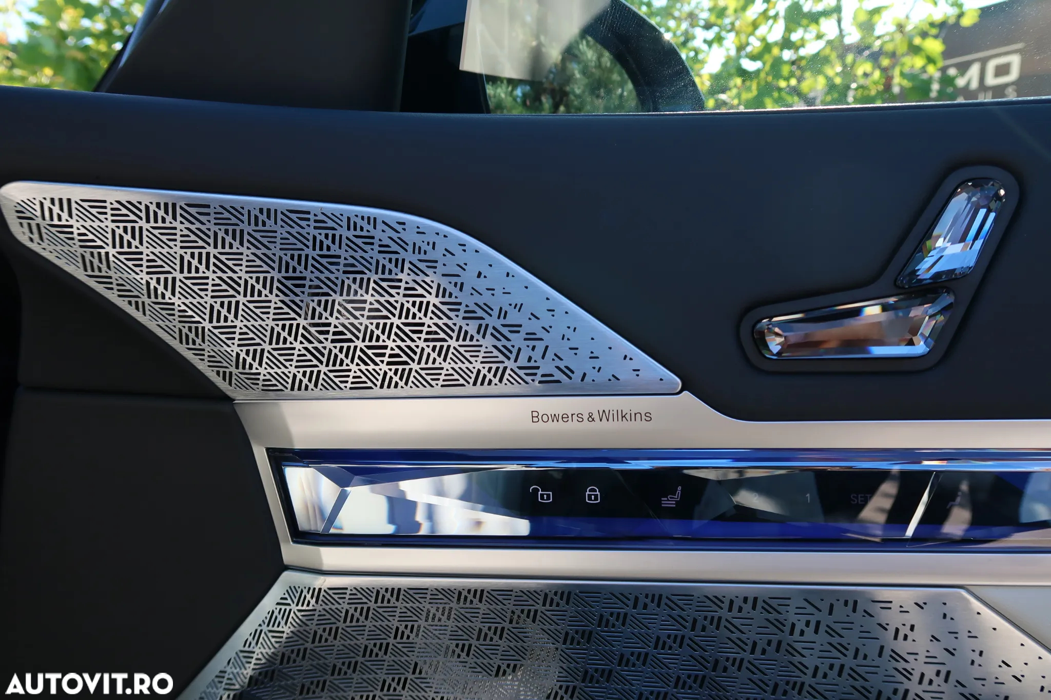 BMW M7 M760e xDrive AT PHEV - 29