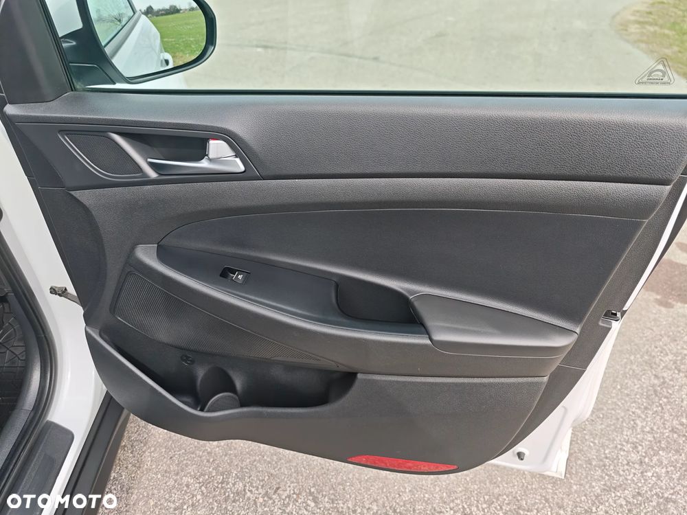 Hyundai Tucson 1.6 GDi Comfort 2WD - 21