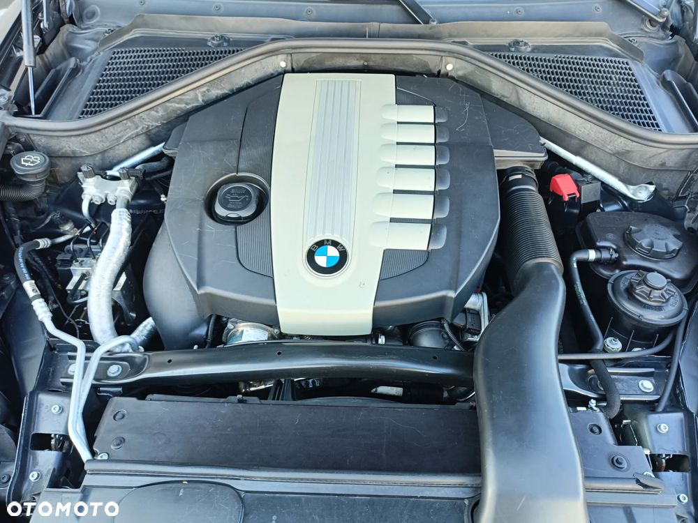 BMW X5 3.0sd - 35