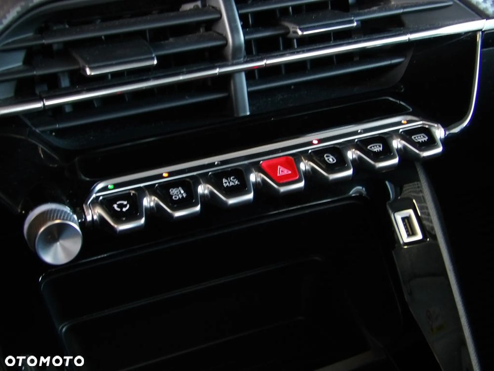 Peugeot 208 1.2 PureTech Active S&S - 19