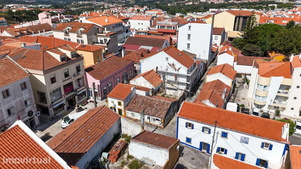 Ruína com projeto em aprovação no centro histórico de Mafra - Grande imagem: 3/20