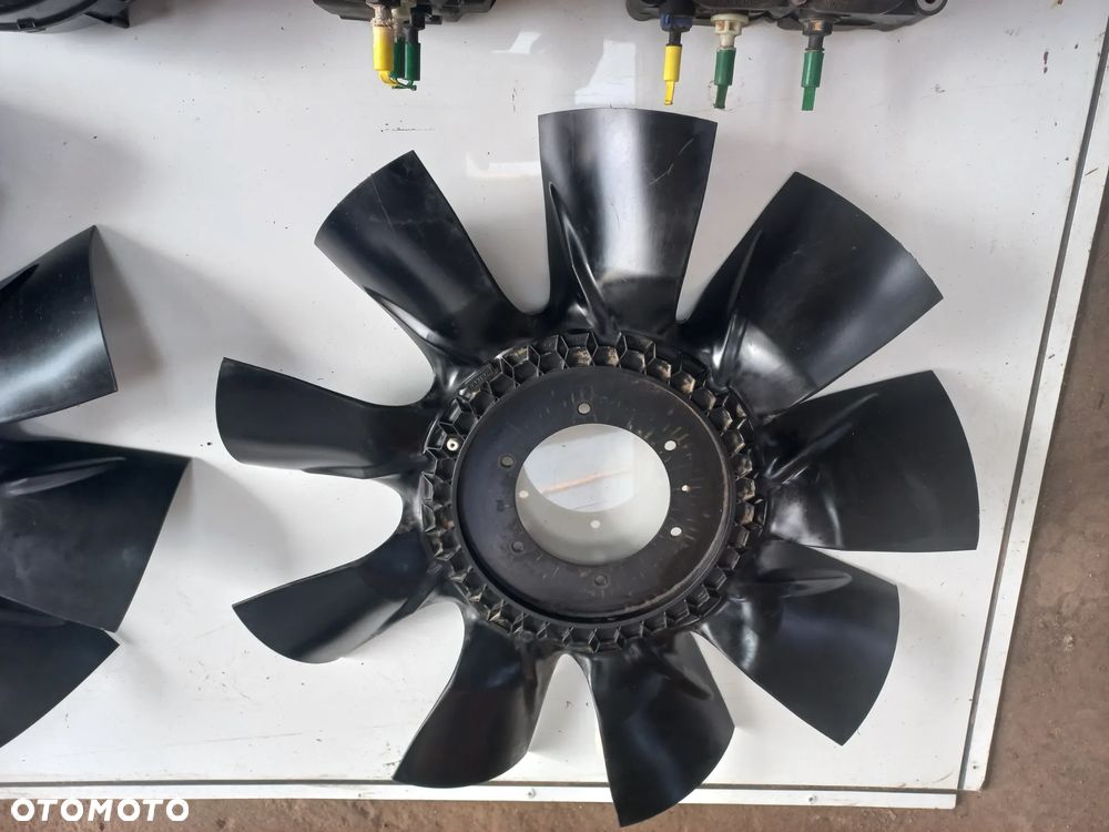 Valtra części ,wtryskiwacze V837079827,ACV082333A,V837074846,pompa adblue,bosch,zawór proporcjonalny V36060600,ACV0226710,ACV0139620,SIŁOWNIK ACP0401730,ACX3989990 CYLINDER hamulcowy,ACV0236180 Dmuchawa,V837074861.chłodnica intercoller,ACV0303150,MAHLE,MN233310-0160,ACW034324C,Q,ZAWIASY,wentylator,wiskoza - 11
