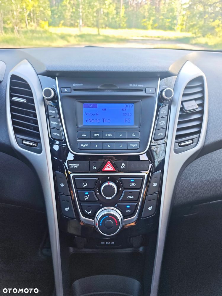 Hyundai i30 1.4 Trend - 24
