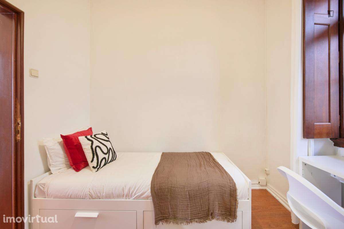 Quarto - localizado em Estrela Lisbon - Grande imagem: 5/42