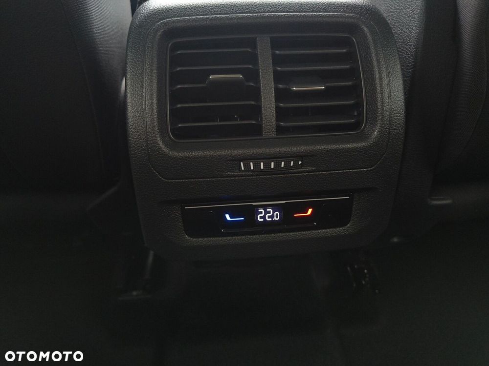 Volkswagen Touran 1.5 TSI EVO Comfortline Plus DSG - 14