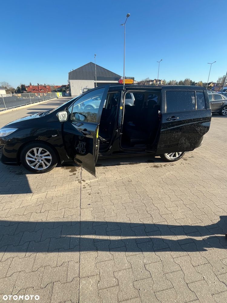 Mazda 5 - 7