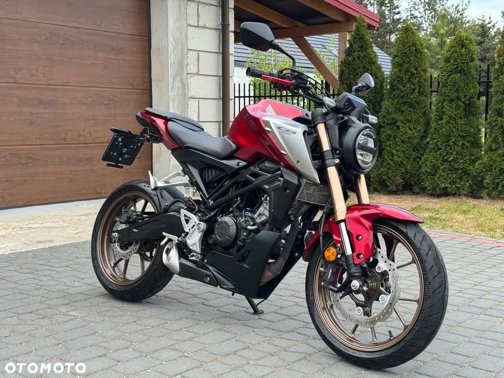 Honda CB - 1