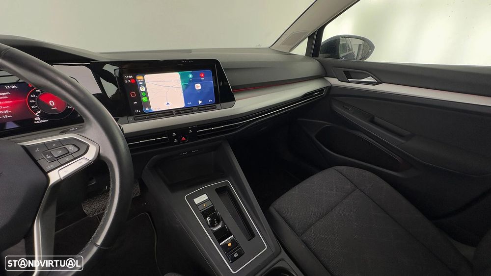 VW Golf 1.0 eTSI Life DSG - 33