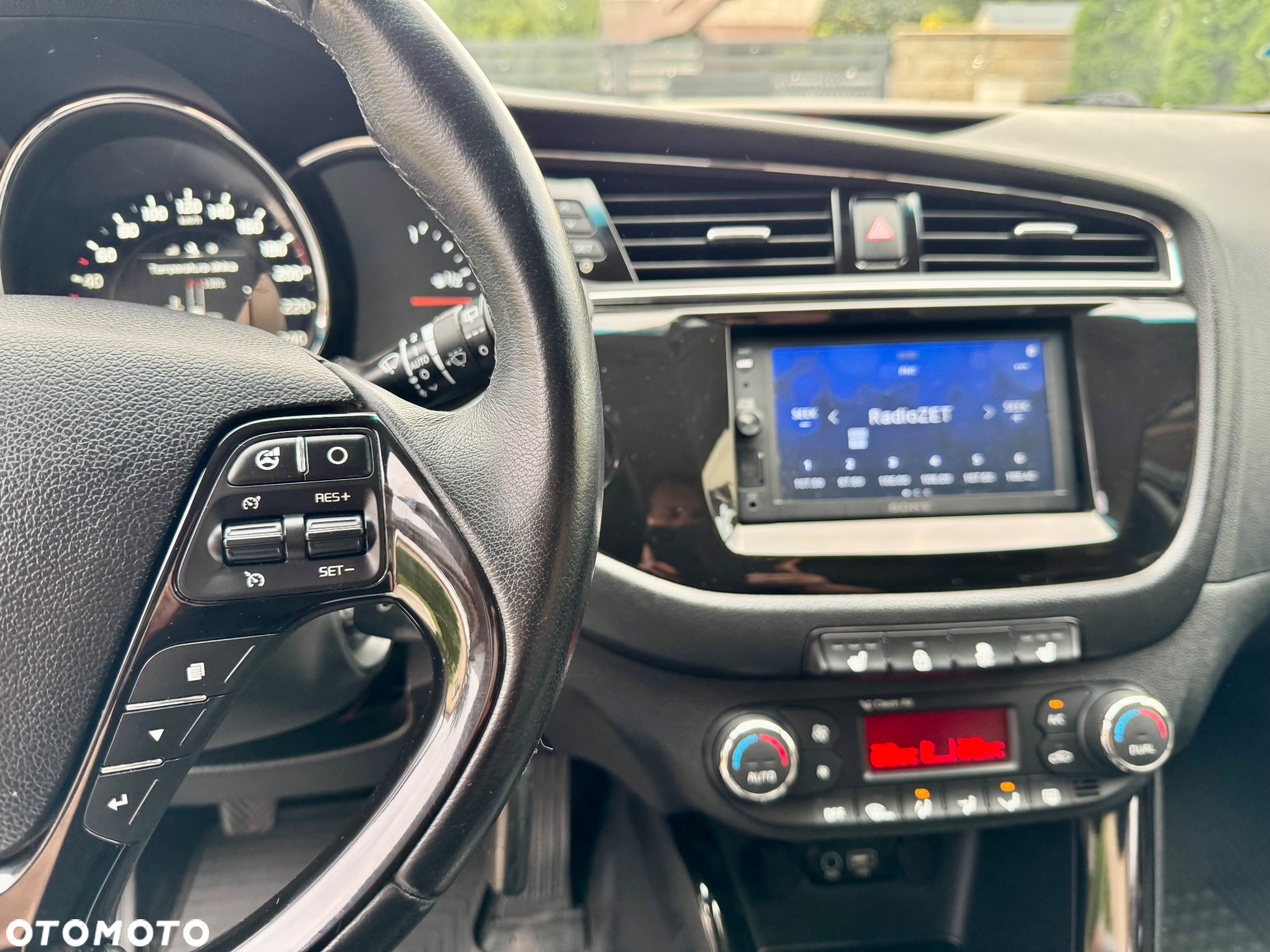 Kia Ceed 1.6 CRDi 136 ISG SW Edition 7 - 17