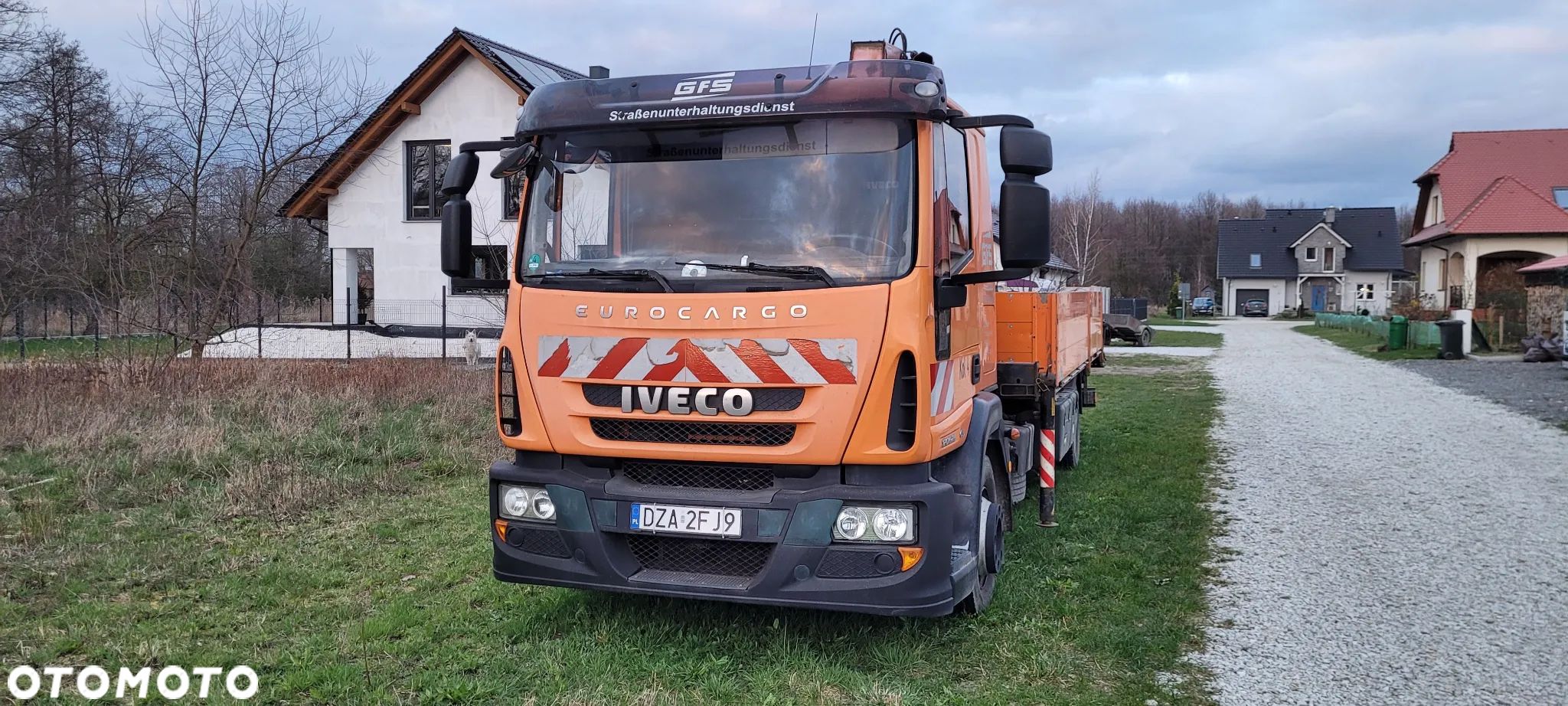 Iveco EUROCARGO ML 120 - 1