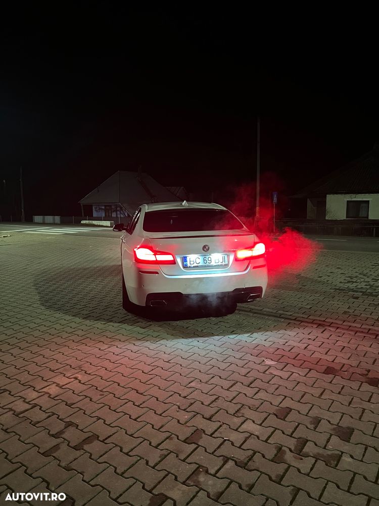 BMW Seria 5 535i xDrive - 13