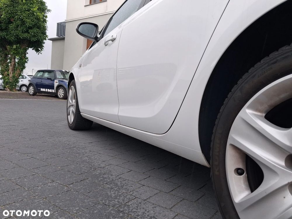 Opel Astra - 20