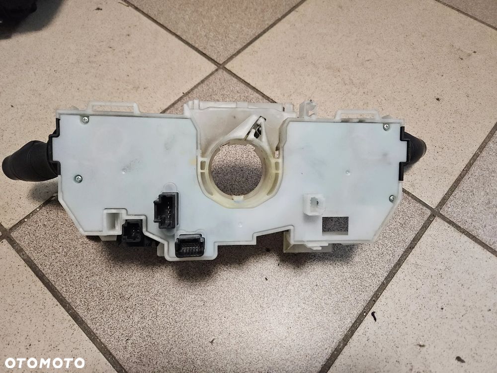 Przełącznik zespolony manetki Renault Laguna III 2009r 255670001R - 5