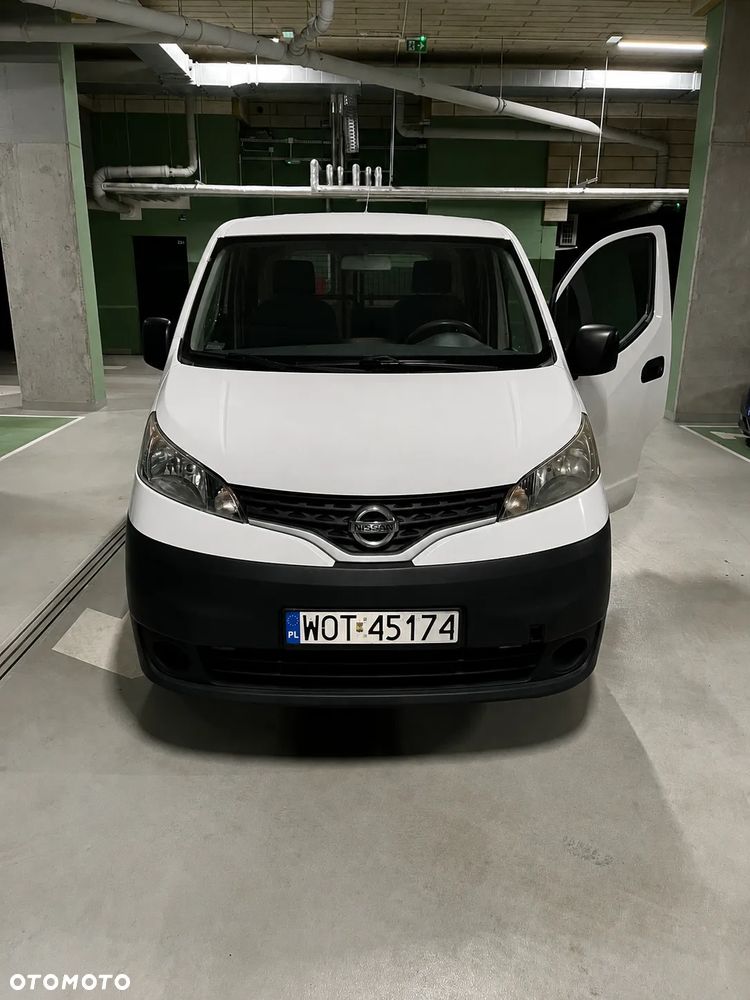 Nissan NV200 - 1