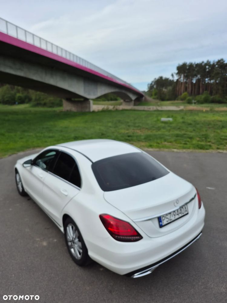 Mercedes-Benz Klasa C 220 d 4MATIC 9G-TRONIC - 8