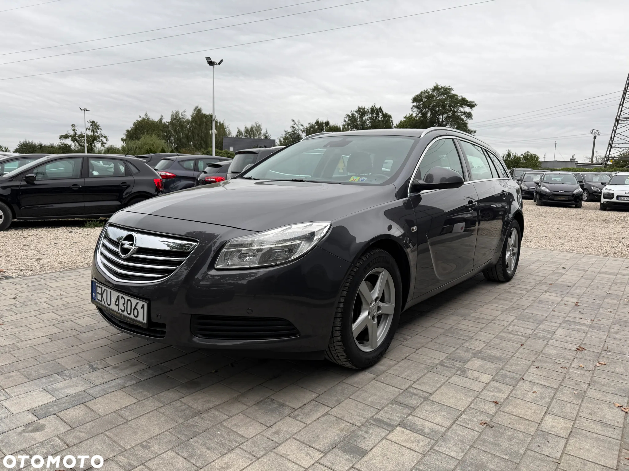 Opel Insignia 1.8 - 16