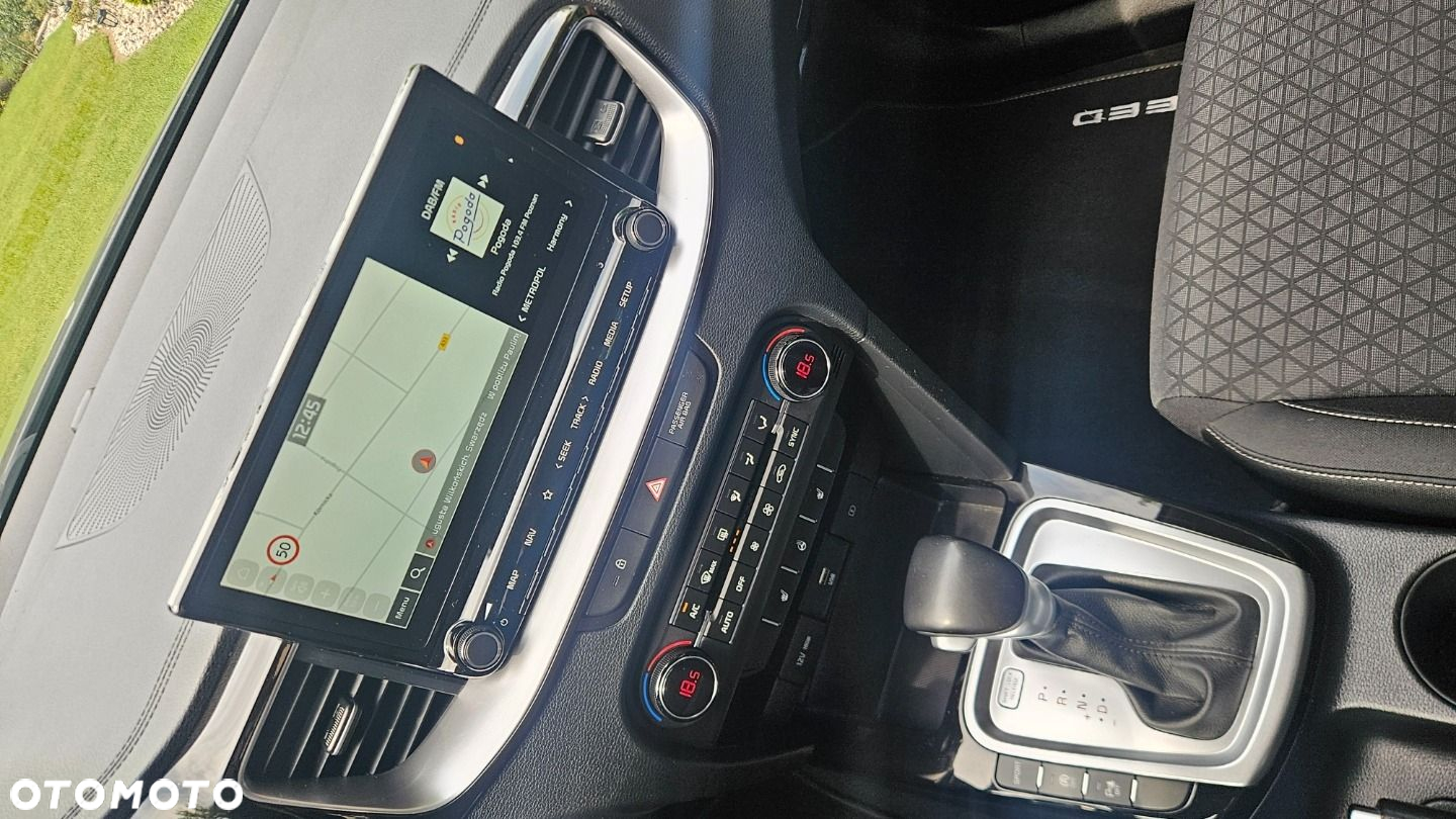 Kia Ceed - 21