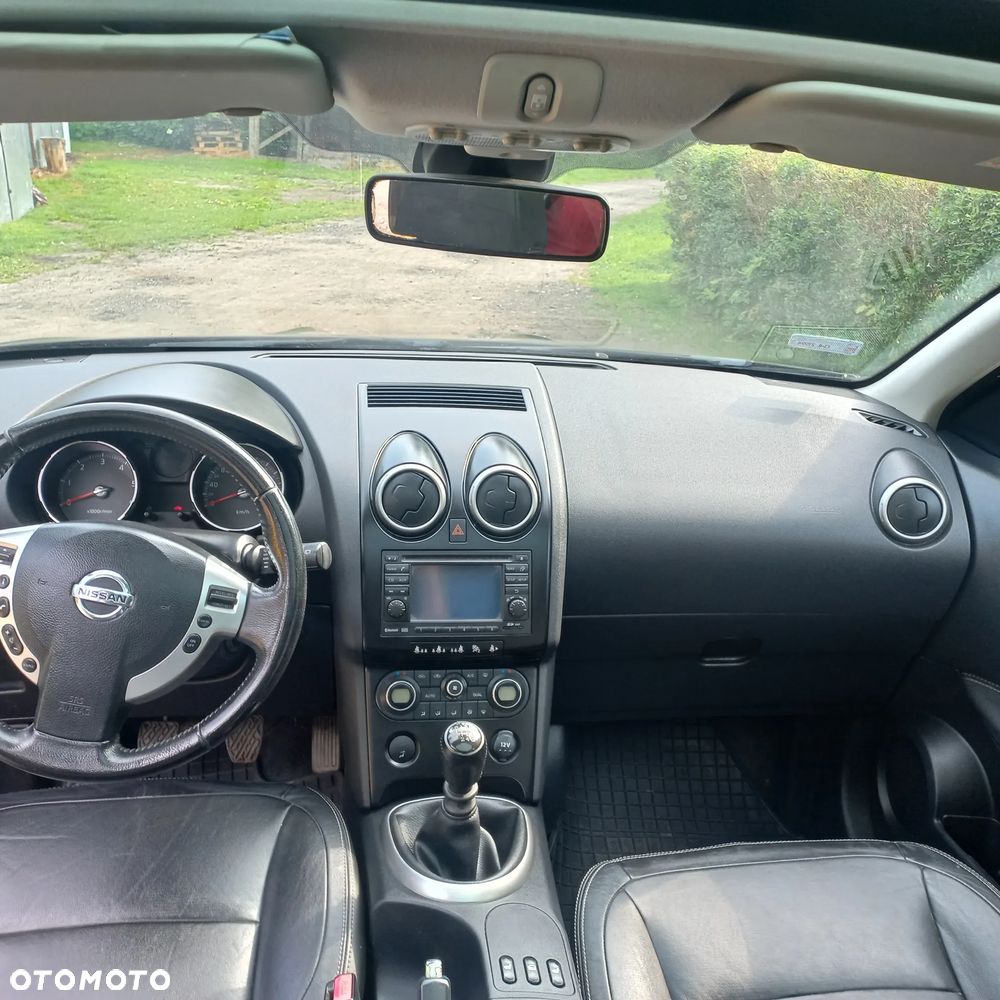 Nissan Qashqai+2 - 5