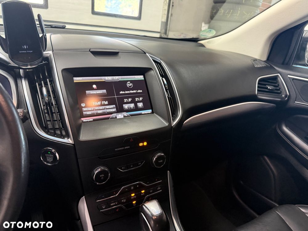 Ford Edge 2.0 TDCi Bi-Turbo 4x4 Titanium - 22