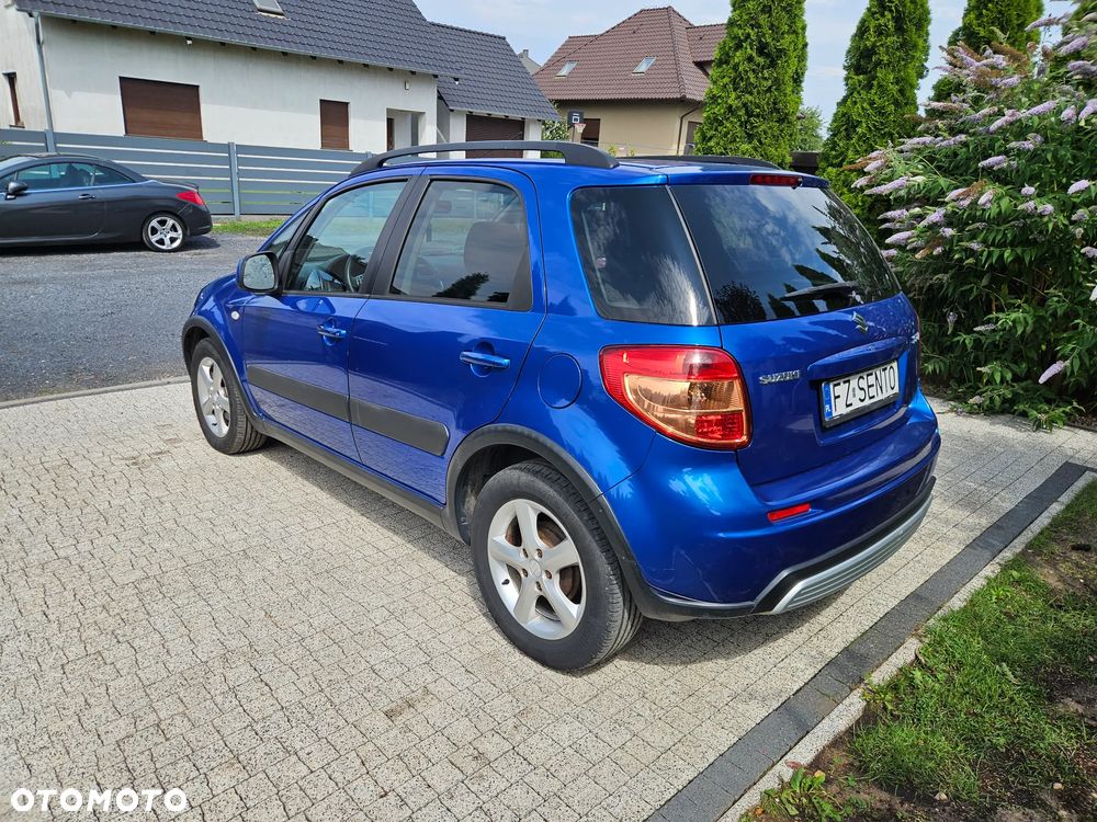 Suzuki SX4 1.6 VVT 4x2 Comfort Dance - 6