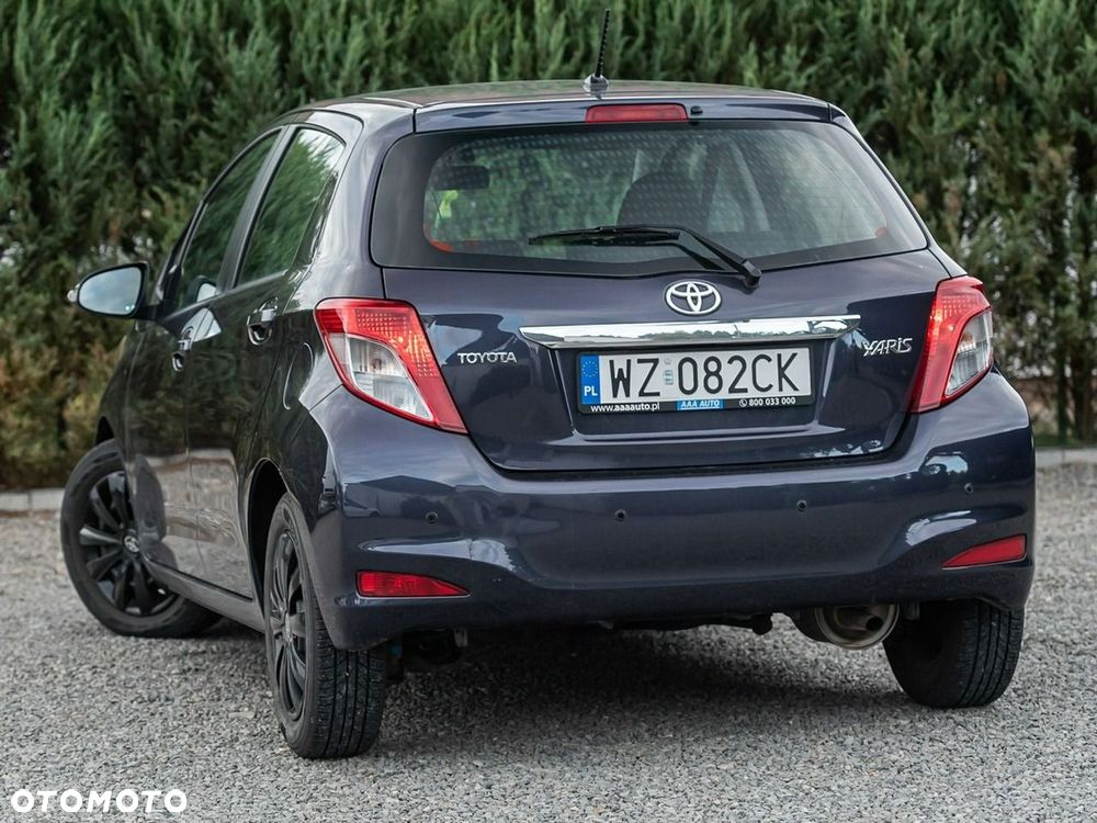 Toyota Yaris - 8