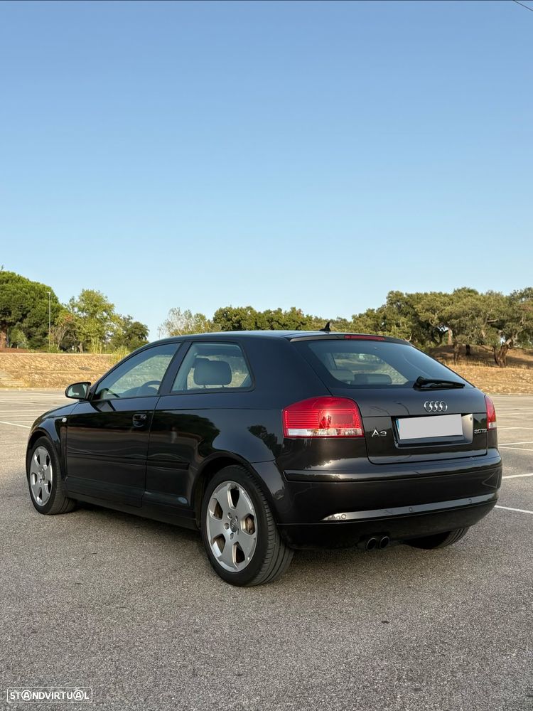 Audi A3 2.0 TDI Attraction - 4