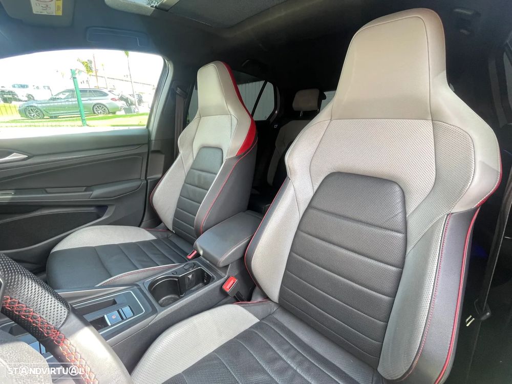 VW Golf Variant R 2.0 TSI OPF 4Motion DSG - 13