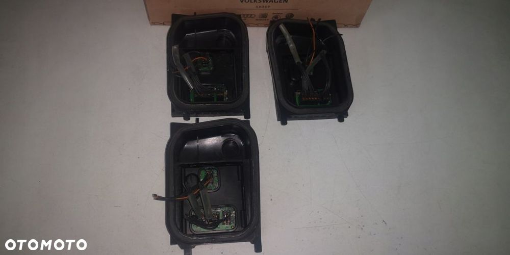 MODUŁ POZIOMOWANIA ŚWIATEŁ VW PASSAT B6 - 2