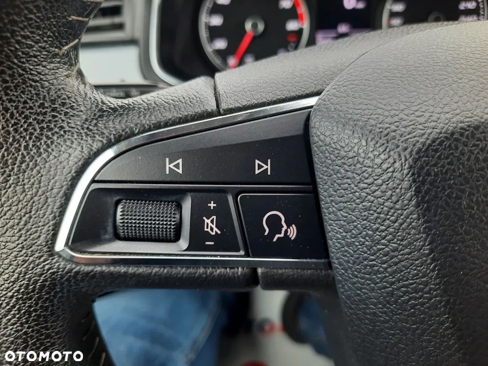 Seat Arona 1.0 Eco TSI Style - 26