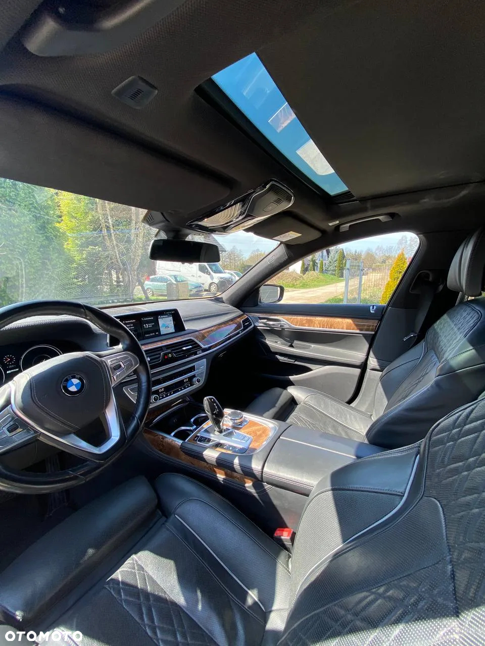 BMW Seria 7 740Le xDrive iPerformance - 23