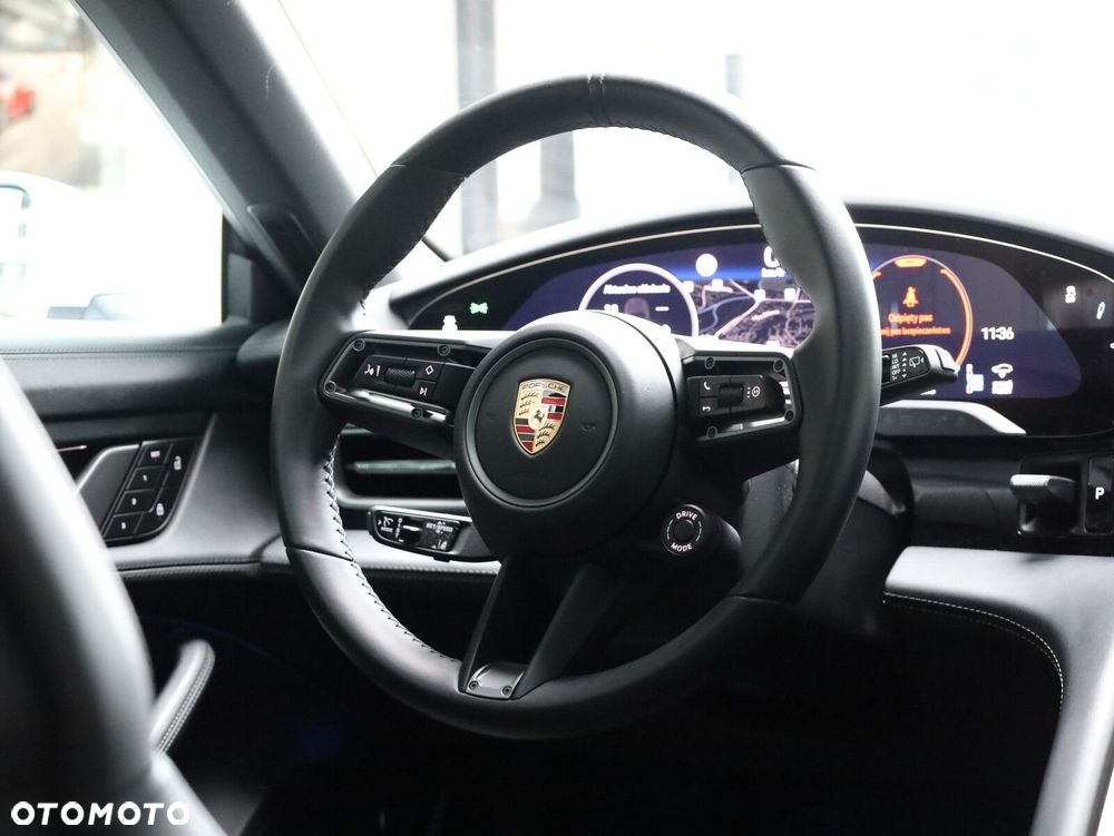 Porsche Taycan - 20