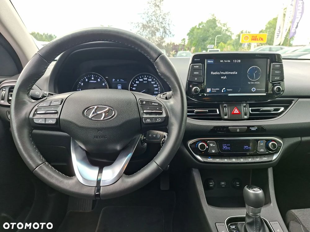 Hyundai i30 1.5 T-GDI 48V Smart DCT - 13