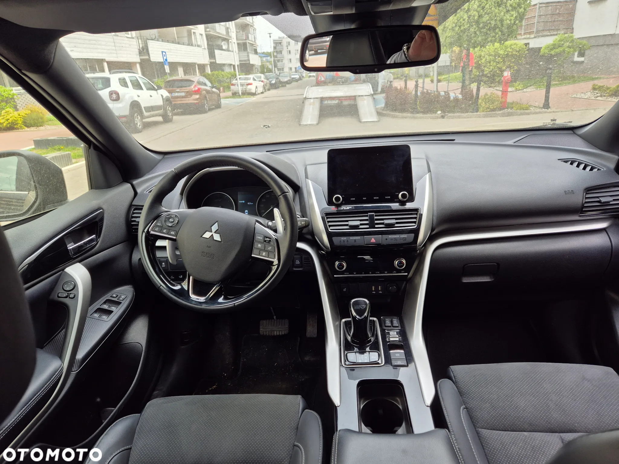 Mitsubishi Eclipse Cross - 13