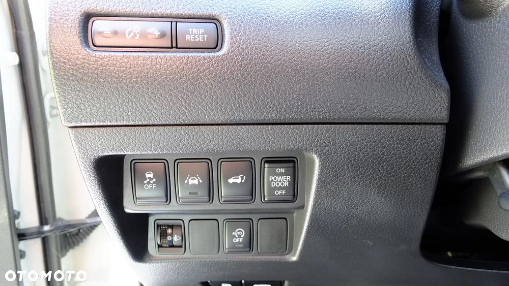 Nissan X-Trail 1.6 DCi Tekna 2WD - 22