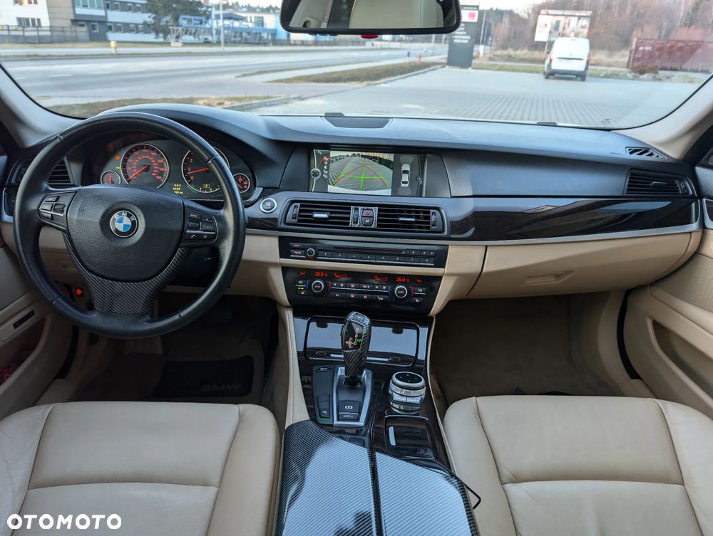 BMW Seria 5 - 35