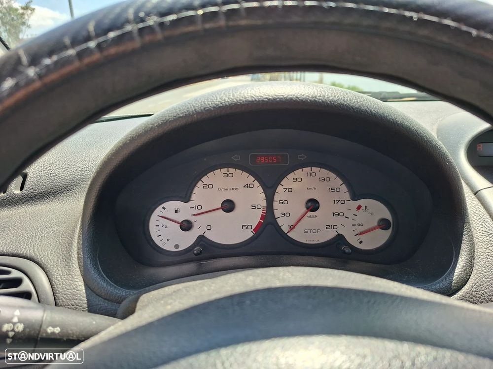 Peugeot 206 1.4 HDi XT - 6
