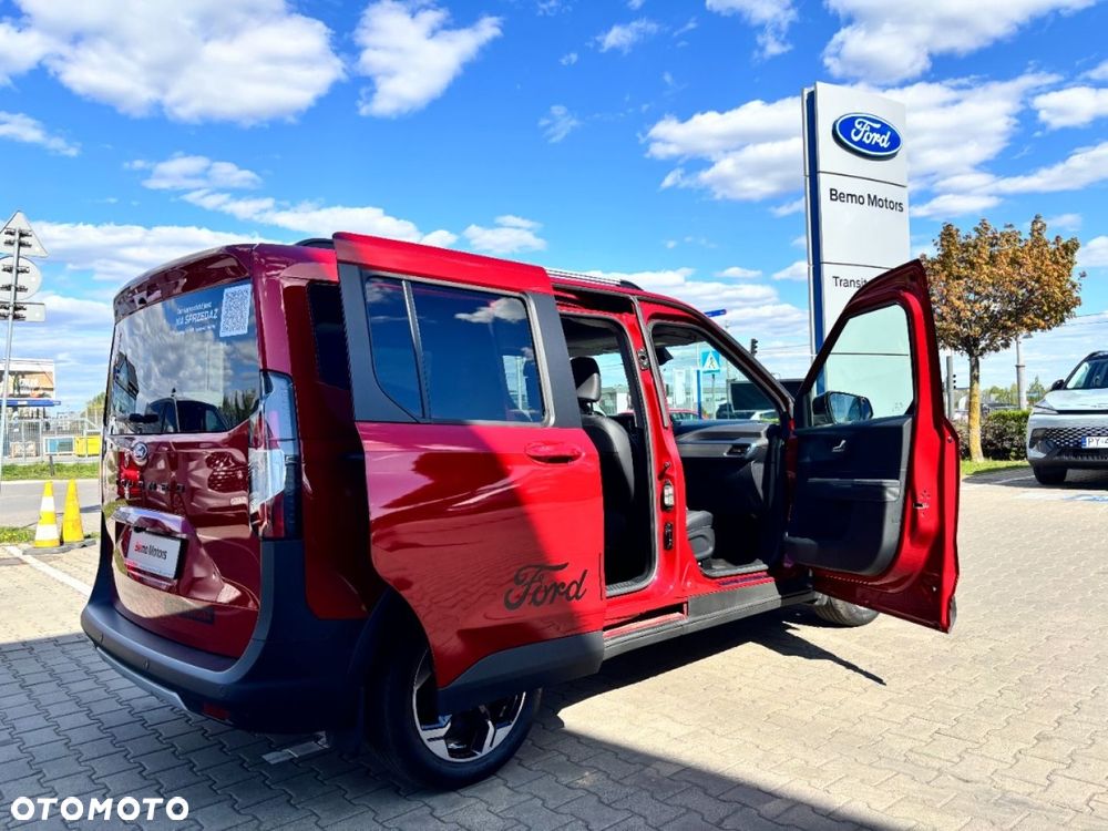 Ford Tourneo Courier - 12