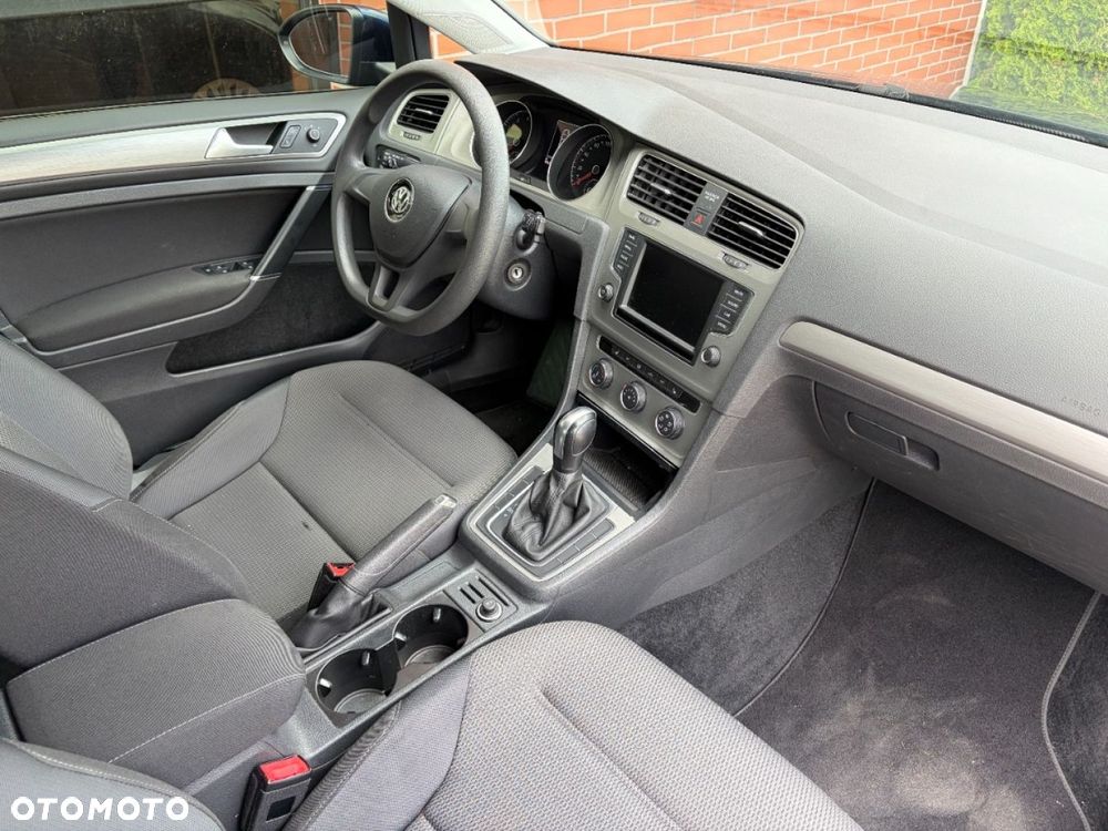 Volkswagen Golf - 7