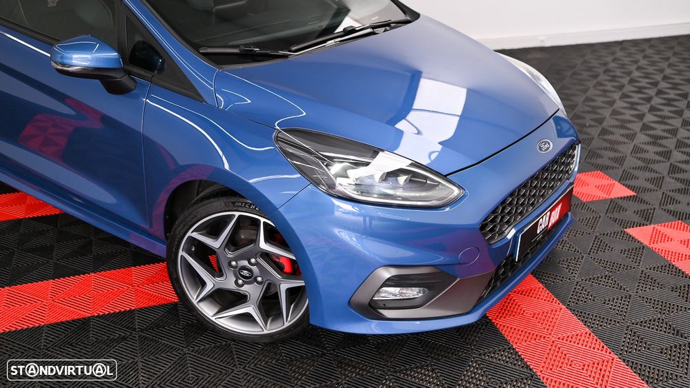 Ford Fiesta 1.5 EcoBoost S&S ST X - 3