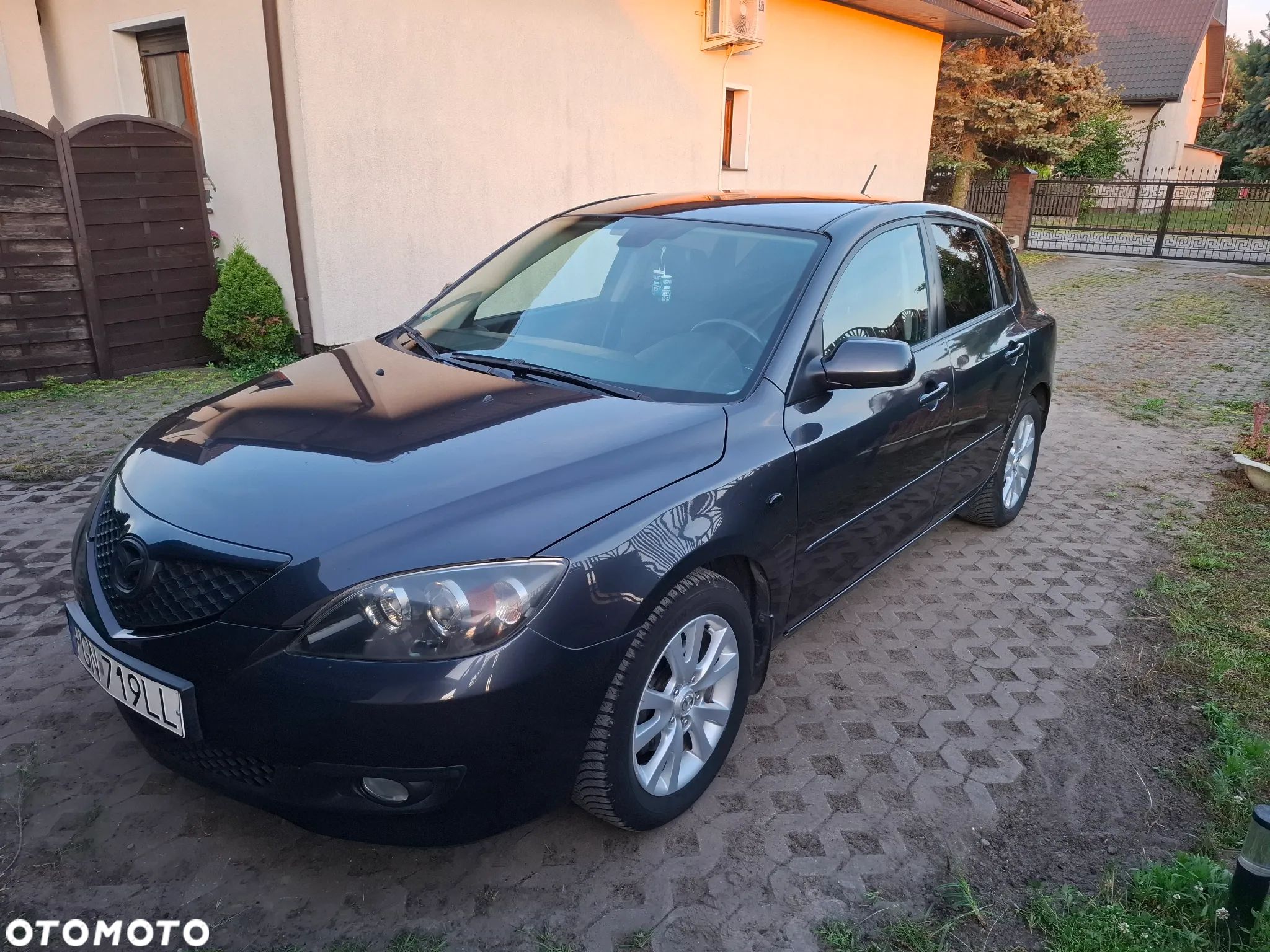 Mazda 3 1.6 Comfort - 1