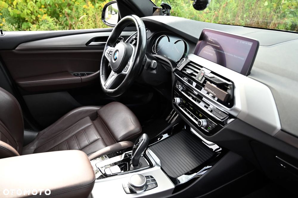 BMW X3 - 32