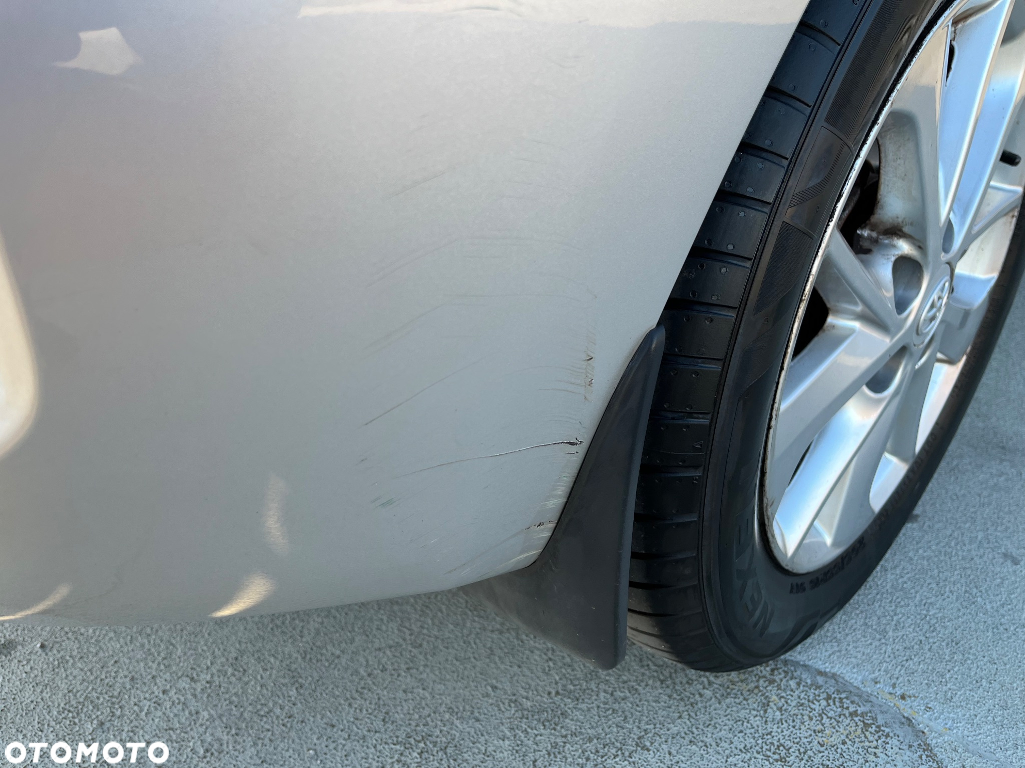 Toyota Auris 1.6 Premium Comfort - 21