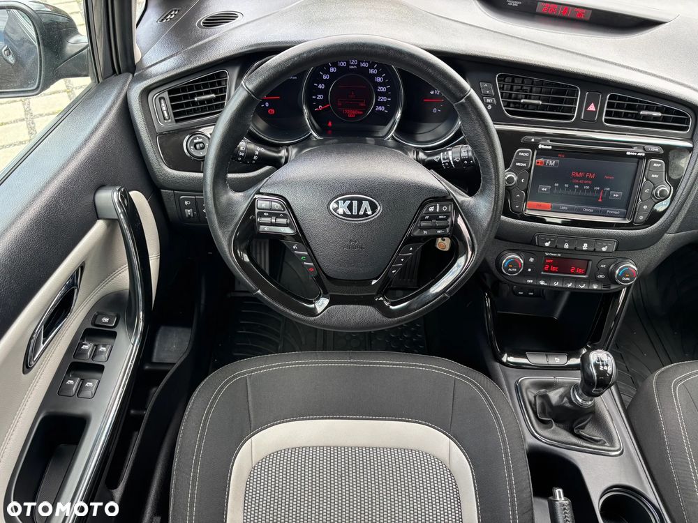 Kia Ceed 1.6 CRDi 128 ISG Platinum Edition - 21
