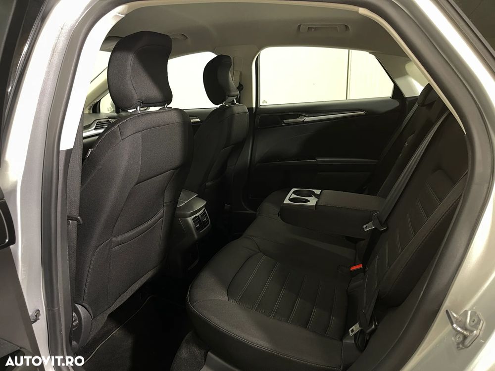 Ford Mondeo 2.0 TDCI Trend - 12