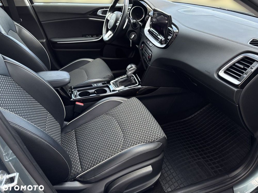 Kia Ceed 1.5 T-GDI Business Line DCT - 8
