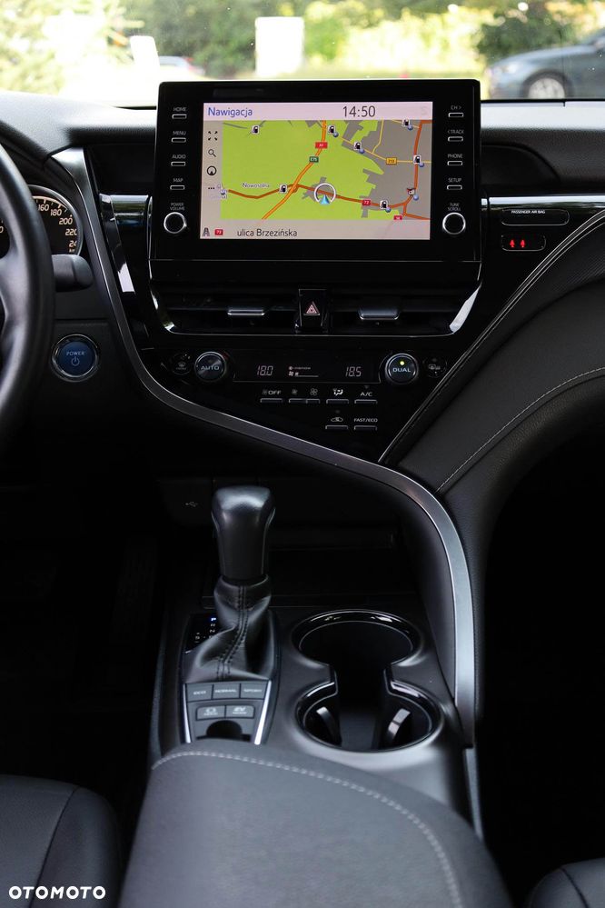 Toyota Camry 2.5 Hybrid Prestige CVT - 16