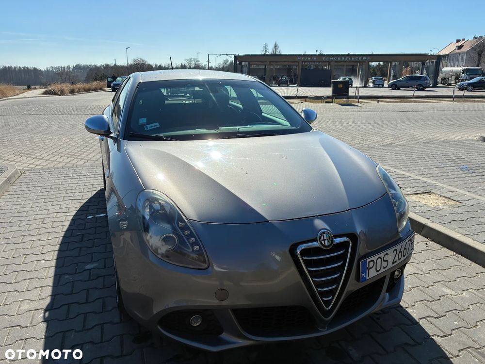 Alfa Romeo Giulietta 1.6 JTDM Distinctive - 2